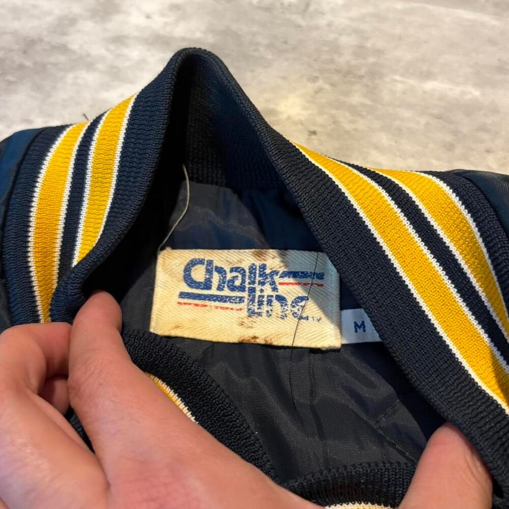 Vintage 1980s notre dame satin - Picture 3 of 8